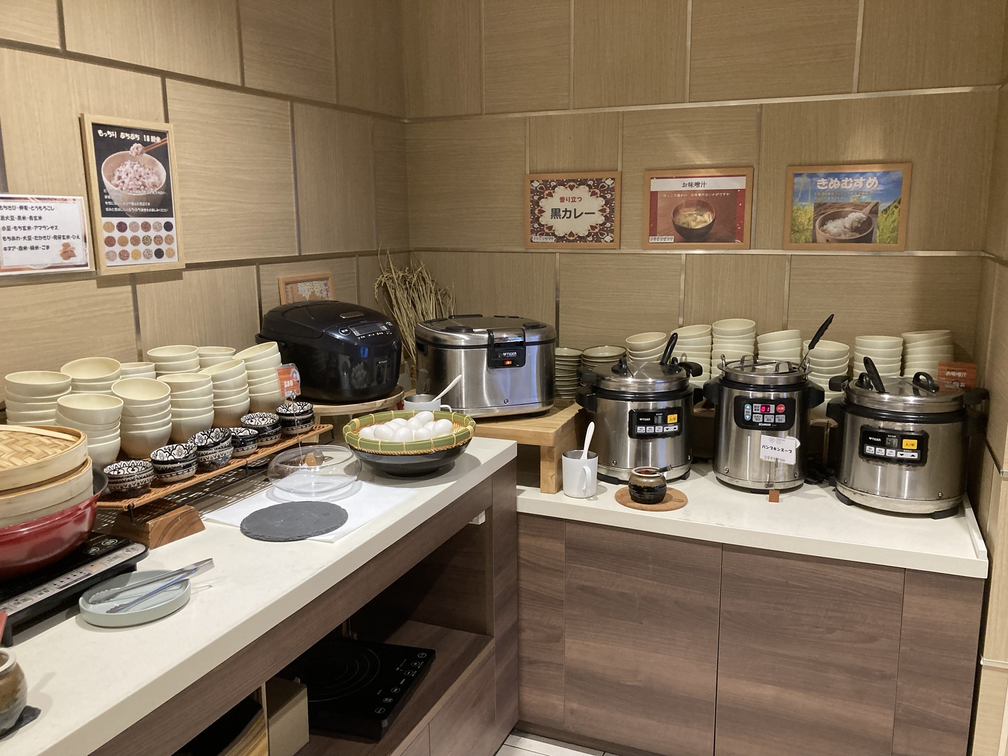 朝食バイキングのお米コーナー たびのホテル倉敷水島の朝食バイキングにあるお米コーナー